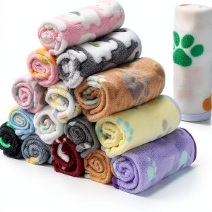 Fleece Pet Blanket by Chumia 18‑Piece Set Warm Bed 30×20 Inch Cute-0